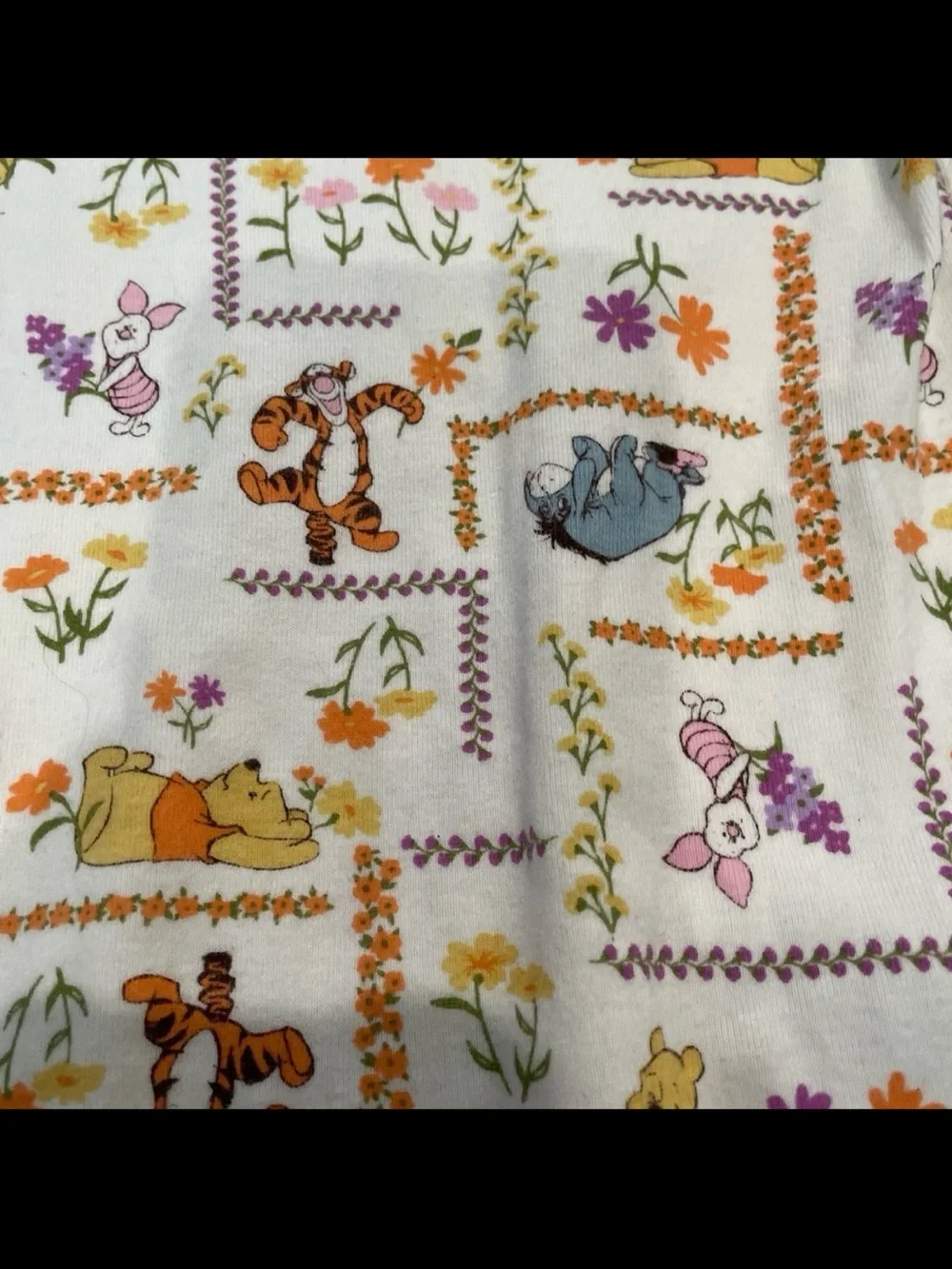 Old Navy and Disney Winnie the Pooh pajama set size 5T
